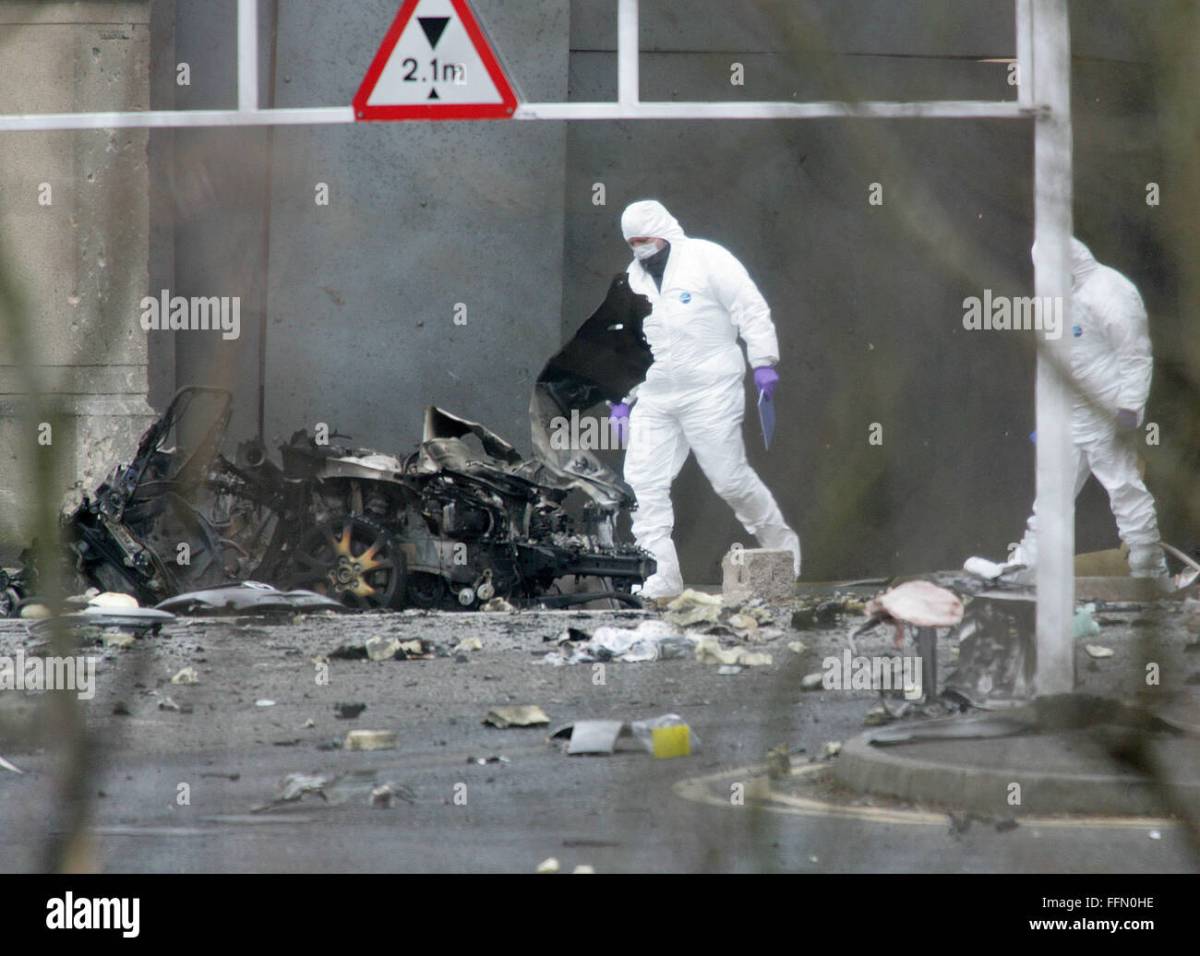 Car blown up in bomb scare near Regent Street 'had its phone